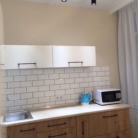 Самостоятельная Квартира Apartment Odesa Exterior foto