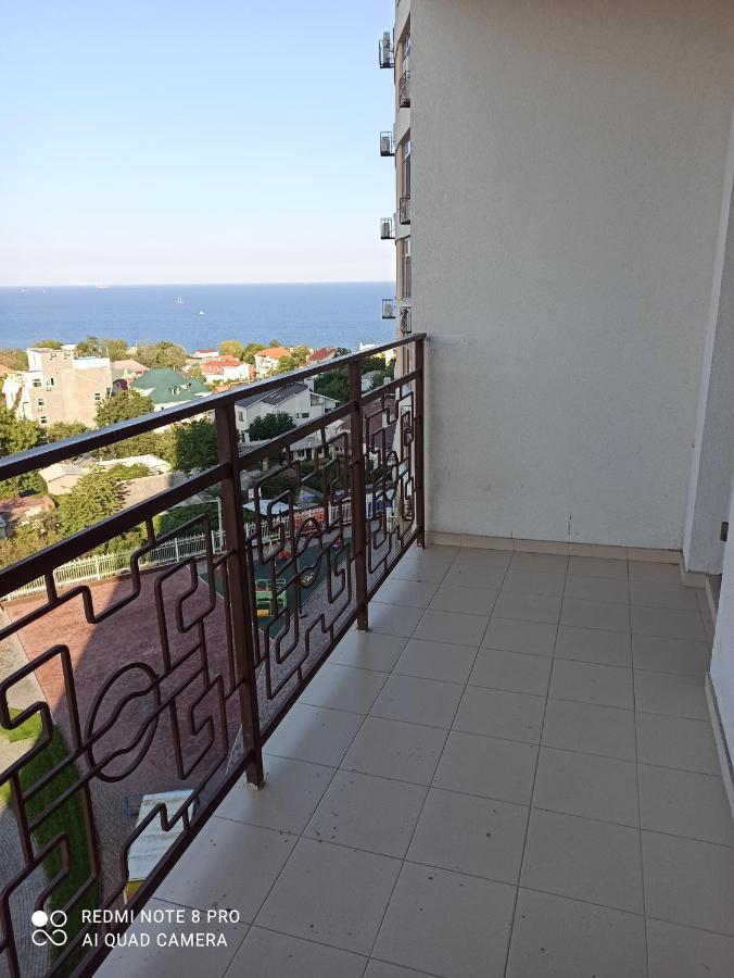 Самостоятельная Квартира Apartment Odesa Exterior foto