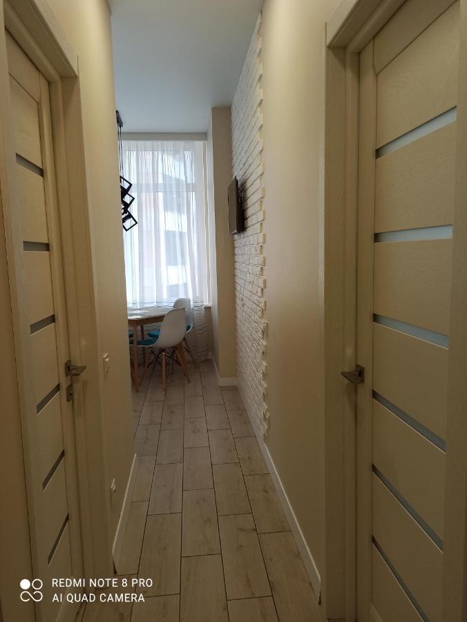 Самостоятельная Квартира Apartment Odesa Exterior foto